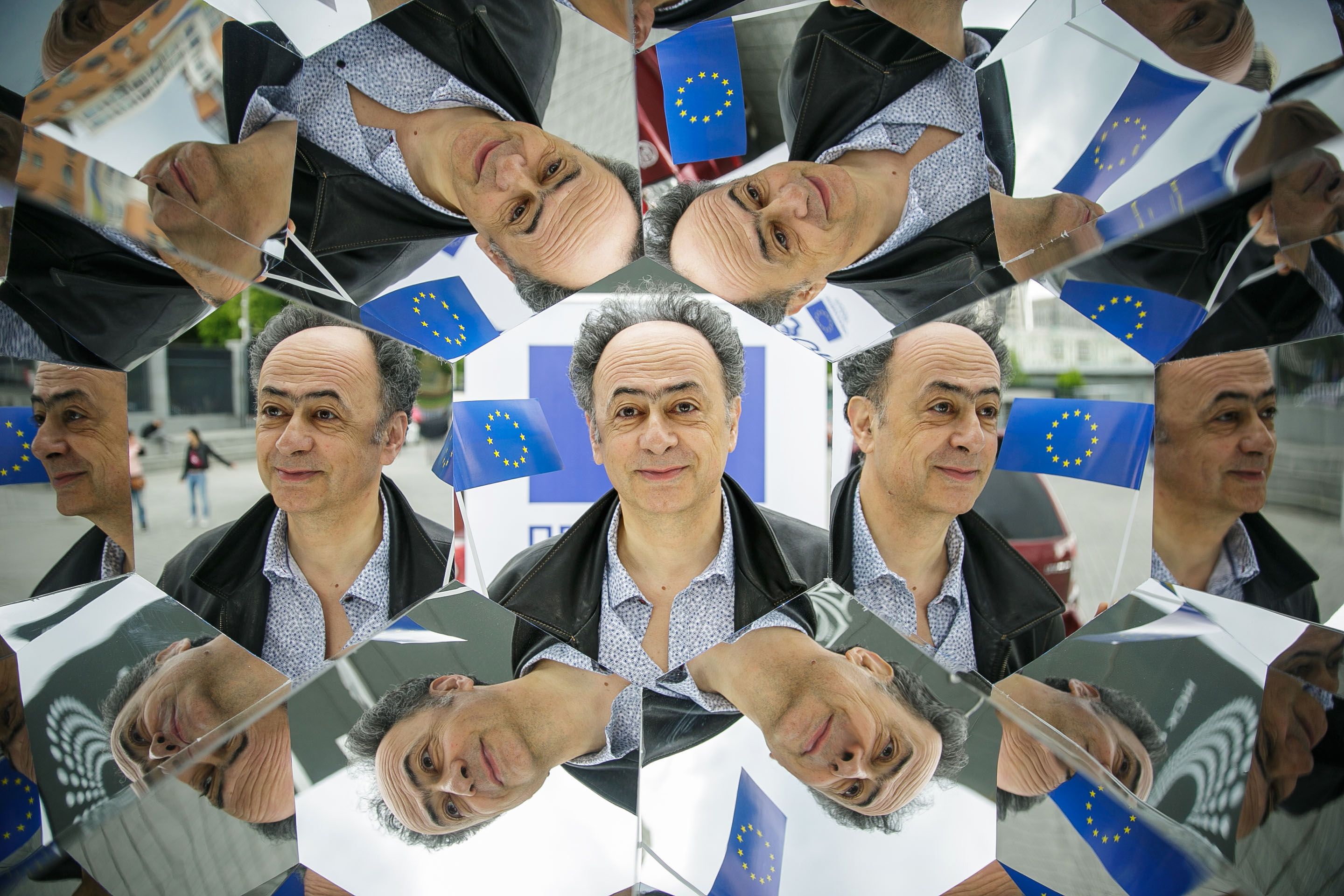 Посол и Глава Представительства ЕС в Украине Хюг Мингарэлли