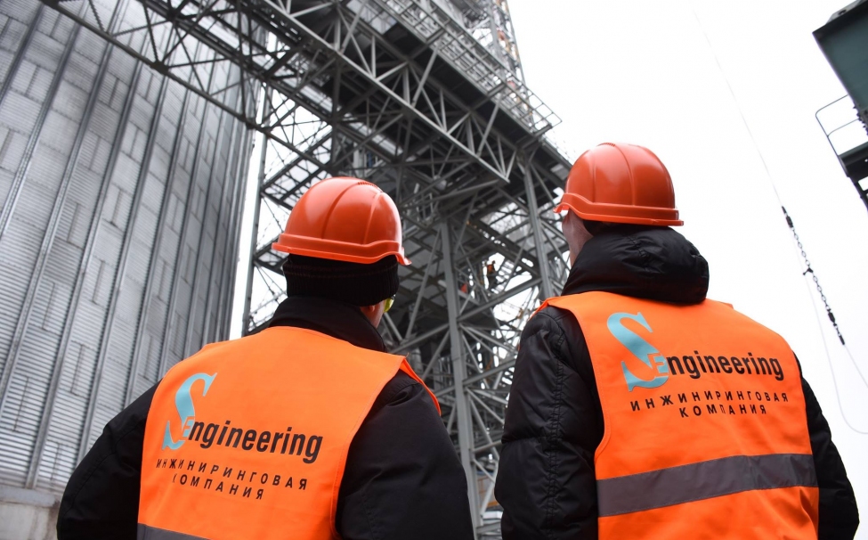 Press tour for S-ENGINEERING